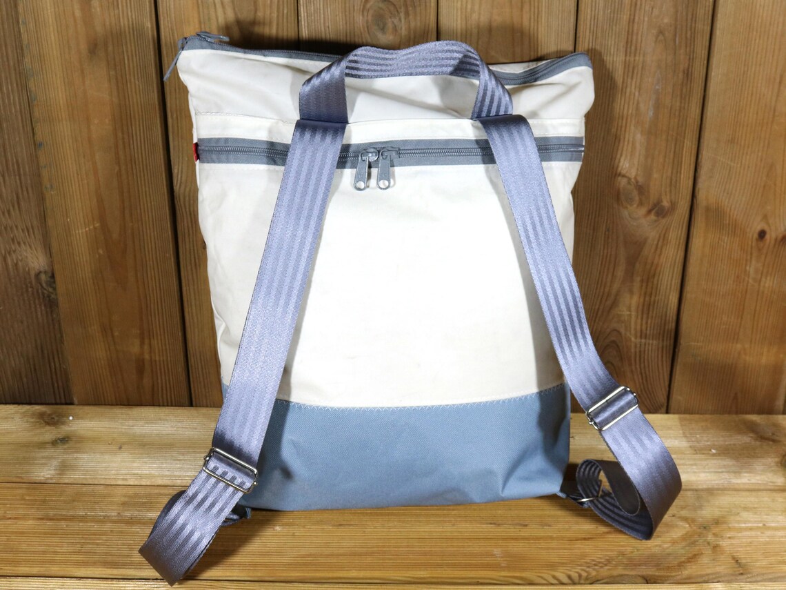 Rucksack aus gebrauchtem Segel und Persenning