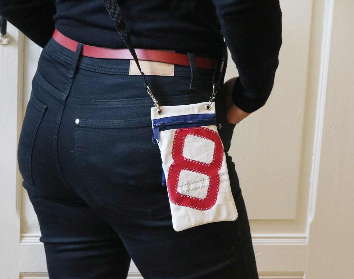 Handytasche zum Umhängen - KOJE
